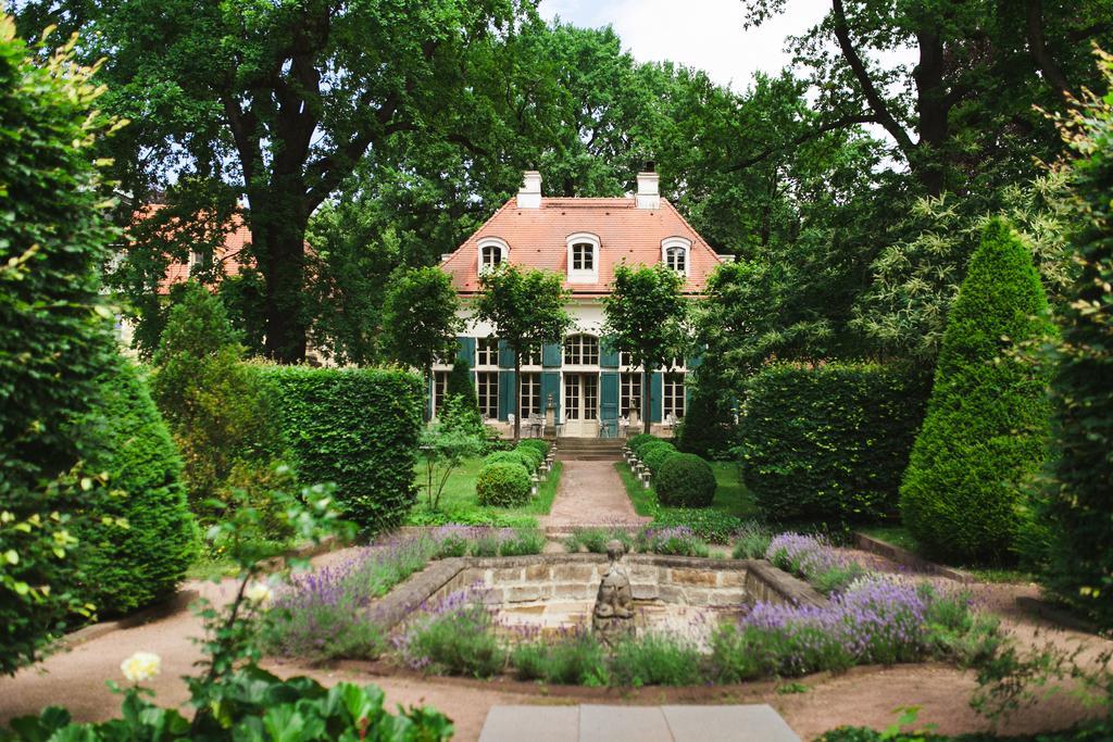 Hotel Sorgenfrei & Restaurant Atelier Sanssouci 4*