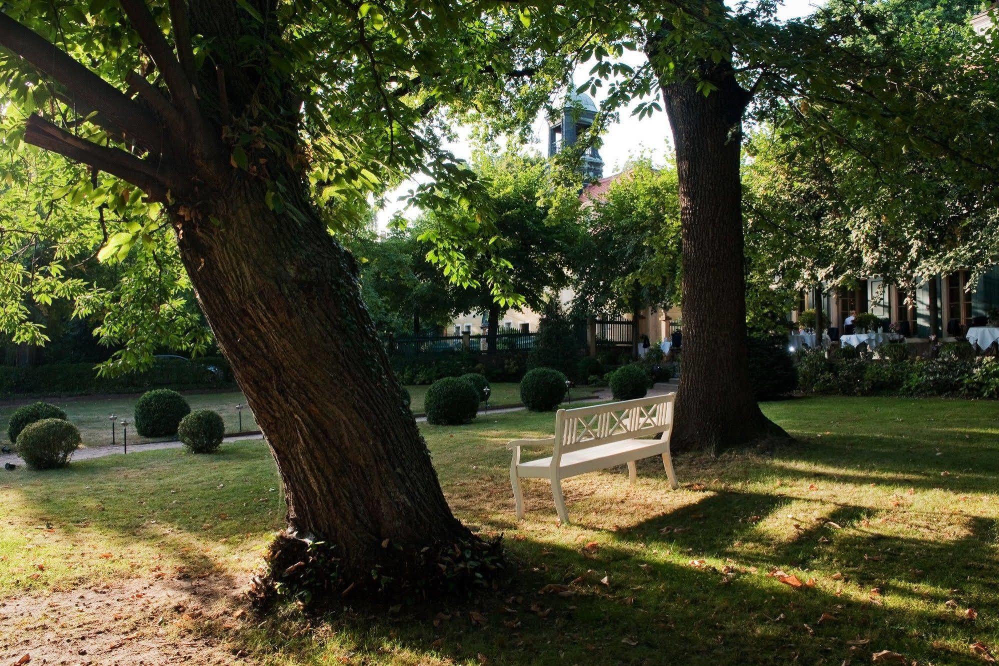 Sorgenfrei & Restaurant Atelier Sanssouci